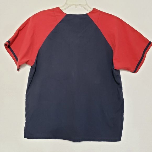 St Louis Cardinals Short Sleeve V-neck Scrubs with Front Pockets; Size Small - Picture 10 of 10